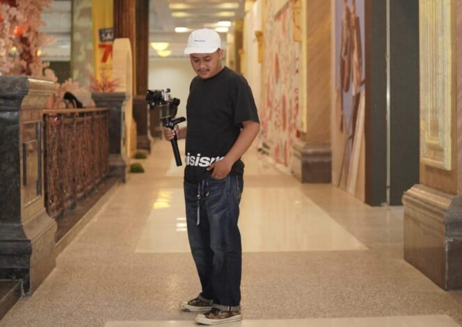 
					Profil Ichsan Videografer dan Fotografer Asal Sleman Yogyakarta