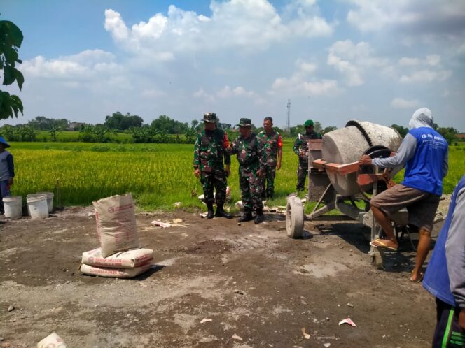 
					Pastikan Pekerjaan Sesuai, Dandim Cek Hasil Cor Program TMMD REG – 119