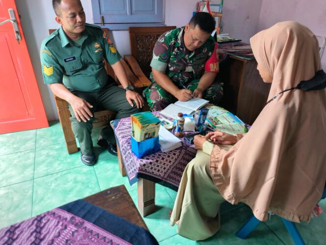 
					Babinsa Kemlayan & Bati Wanwil Datangi SD Muhammadiyah 19