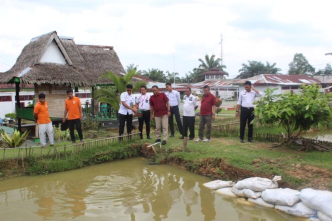 
					Rutan Rengat Terima Kunjungan Monitoring dan Evaluasi Kabid Pembinaan Bimbingan dan Teknologi Informasi
