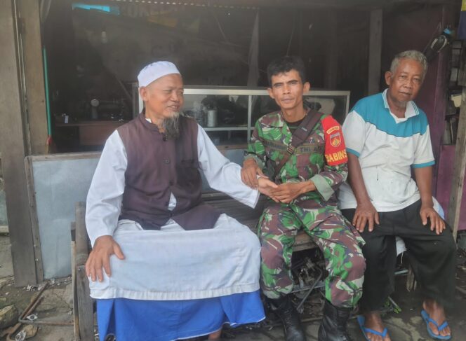 
					Datangi Kenali Sayangi, Cara Babinsa Joyotakan Dekati Tokoh Agama