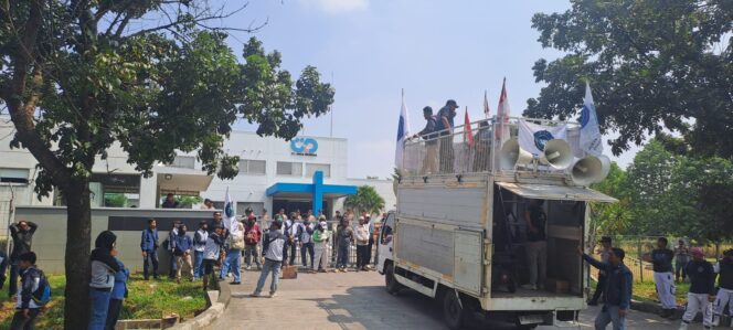 
					FSPI Kabupaten Karawang Gerudug PT Jonan Indonesia.