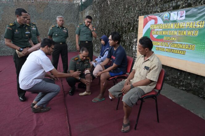 
					Kodim 0726/Sukoharjo, Yayasan Benih Baik dan relawan We Love Other (WLO) kembali bagikan Kaki Palsu