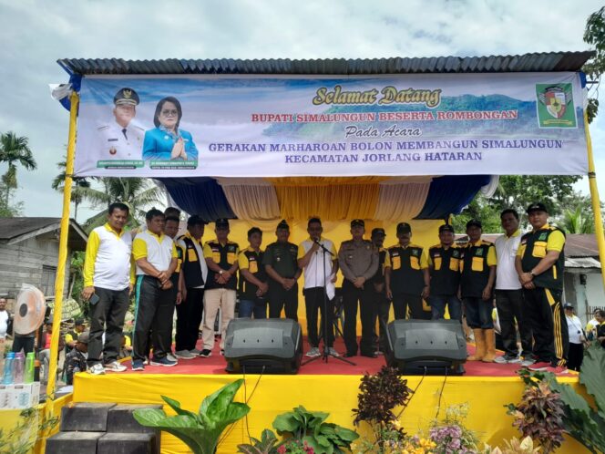 
					Sekda Simalungun Apresiasi Evaluasi Gerakan Marharoan Bolon Di Kecamatan Jorlang Hataran