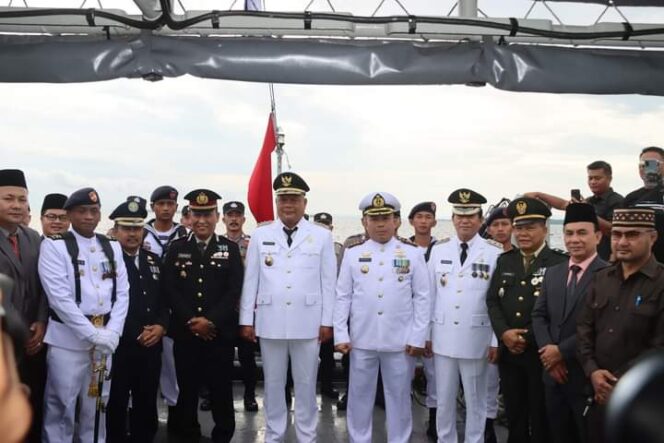 
					Upacara Tabur Bunga Jelang HUT Kemri Ke -79 Bupati Nias Utara Bertindak Sebagai Inspektur