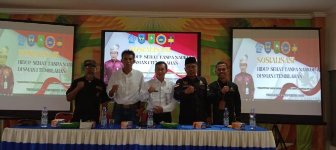 
					DPC Granat Inhil Edukasi Siswa SMA Tentang Bahaya Narkoba