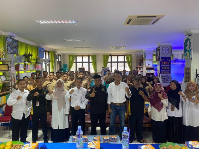 
					DPC Granat Inhil Edukasi Siswa SMA Tentang Bahaya Narkoba
