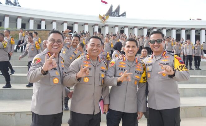 
					Apel Kapolres Se-Indonesia di Mapolresta Balikpapan