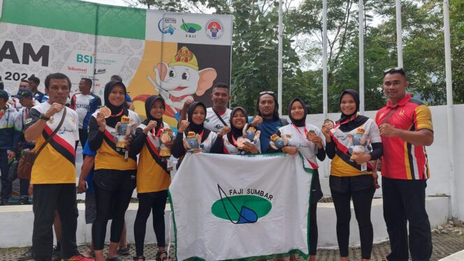 
					Atlet Arung Jeram Asal Padang Pariaman Intan Dewi Putri Raih Medali Perunggu di PON XXI Aceh-Sumut