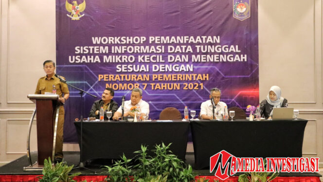 
					Chaerul Dwi Sapta (baju coklat) ketika berbicara di workshop pemanfaatan Sistem Informasi Data Tunggal Usaha Mikro Kecil dan Menengah. (dok.istimewa)