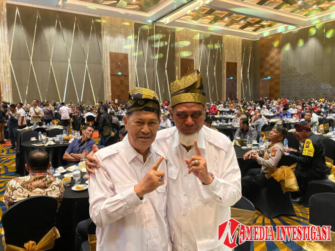 
					Pasangan USSALI Ikuti Deklarasi Pilkada Damai Propinsi Riau 2024 H.Suhaidi Siap Menjaga Netralitas, Sportifitas Dalam Pesta Demokrasi