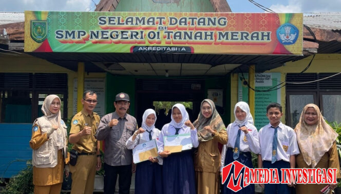 
					Foto bersama siswa/i finalis OSN dari SMPN 01. (dok.istimewa)