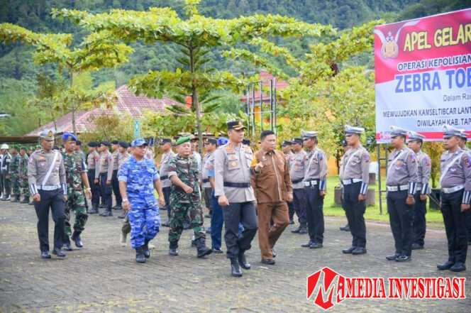 
					Plh. Bupati Tapteng Hadiri Apel Gelar Pasukan Operasi Zebra Toba 2024