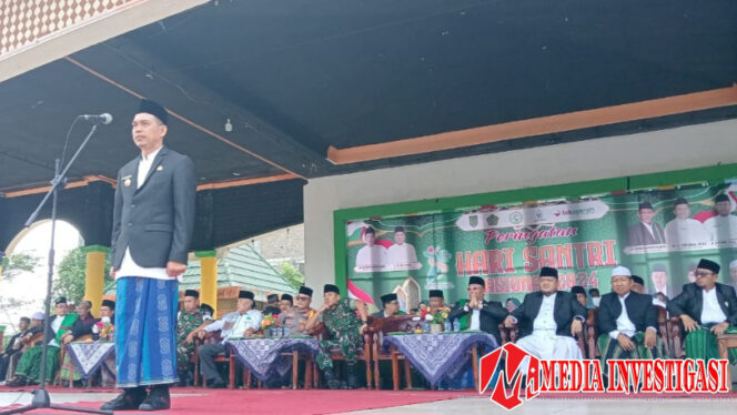 
					Pj. Bupati Inhil Pimpin Apel Peringatan Hari Santri Nasional 2024