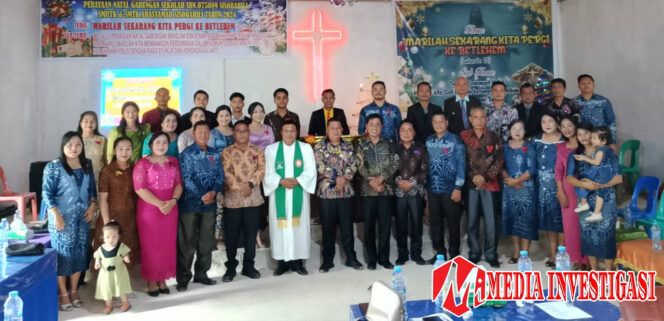 
					Perayaan Natal Gabungan SD Negeri 075089 Sisobahili SMPTK Arastamar Sisobahili SMTK Arastamar Sisobahili