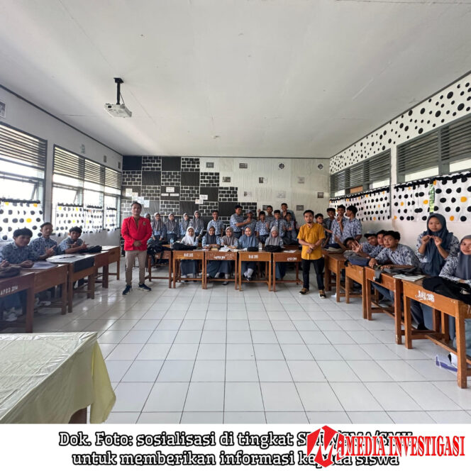 
					“Sosialisasi Fakultas Vokasi Universitas Hasanuddin kepada Siswa SLTA/SMA/SMK: Peluang Pendidikan di Program Studi Agribisnis Pangan”