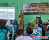 Kodim 0314/Inhil Bersama DP2KBP3A Inhil Gelar Penyuluhan Kesehatan Masyarakat dan KB di TMMD ke -123.