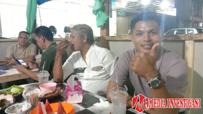 
					Aspedha Lahir, Pilar Baru Pers Dharmasraya Unjuk Kekuatan di Buka Puasa Perdana