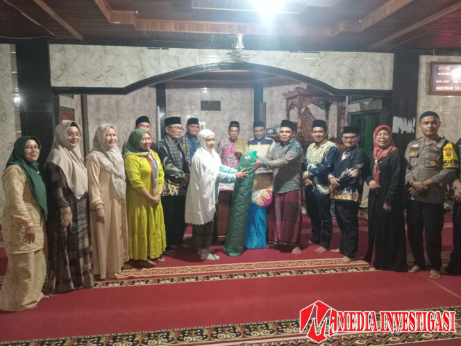 
					Emiliyanti Kunjungi Nagari Silago, Warga Keluhkan Jalan dan Sinyal: “Kami Juga Butuh Perhatian, Bu!”