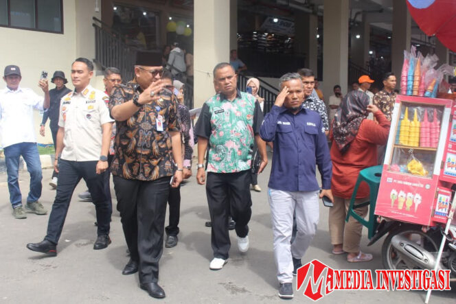 
					Pemko Padang Tindaklanjuti Keluhan PKL Pasar Raya Fase VII yang Disampaikan ke Ombudsman Sumbar