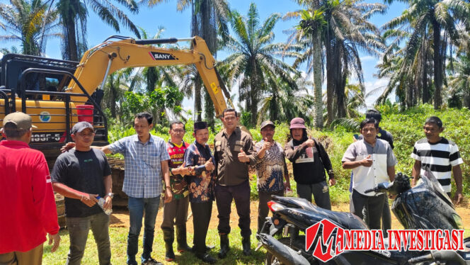 
					Dukung Petani Sawit, Irzal Rianto Temui Kelompok Tani KUD Bina Usaha Bahas Program Peremajaan Sawit Rakyat