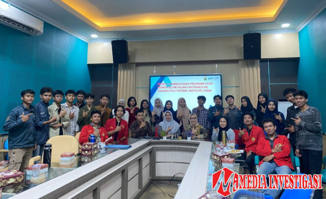 
					Dekan Fakultas Vokasi UNHAS, Lepas Mahasiswa Program Studi Teknologi Metalurgi ke Shaanxi Polytechnic Institute China