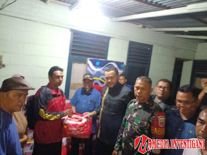 
					Ringankan Beban Korban Kebakaran, Wako Fadly Amran dan Wawako Maigus Nasir Antarkan Bantuan