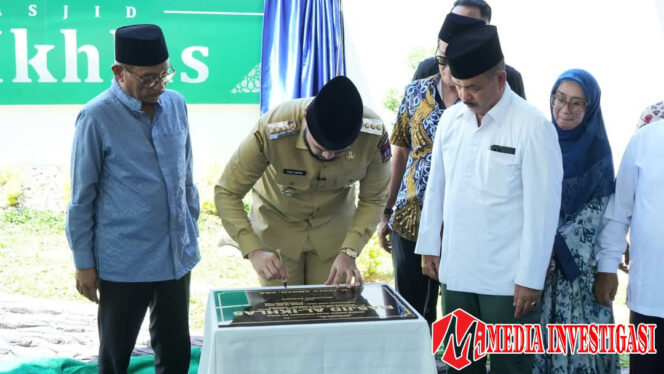 
					Resmikan Masjid Al-Ikhlas, Wako Fadly Amran Dorong Digitalisasi Lewat Program Smart Surau