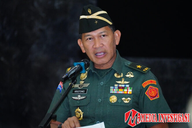 
					Penyesuaian Rotasi Jabatan Pati TNI: Letjen Kunto Tetap di Pangkogabwilhan I