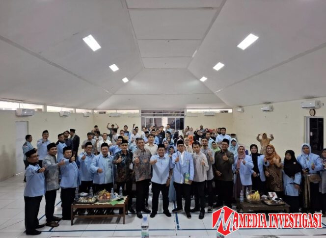 Foto bersama BKPRMI Jakarta bersama BPKH di Masjid Raya Al Insan Patal Senayan, Jakarta Selatan. (Dok. BKPRMI)