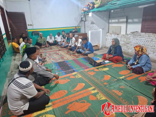 
					*Sosialisasi Call Center 110 Polres Sibolga, Bhabinkamtibmas Dan Tiga Pilar Rapat Rembuk Warga*