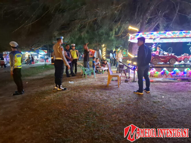 
					*Cegah Kejahatan Malam Hari, Polres Tapteng Gelar Patroli Skala Besar di Titik Rawan*