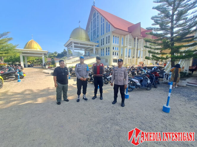 
					*Polres Tapteng Pastikan Ibadah Minggu Berjalan Aman dan lancar*