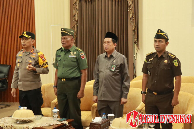 
					DPRD Soppeng Sahkan RPJMD 2025–2029, Kapolres Tegaskan Keamanan Kegiatan Terjamin