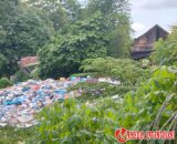 Pasar Sikabau Dibiarkan Kumuh: Tumpukan Sampah Menggunung di Tengah Pemukiman Penduduk
