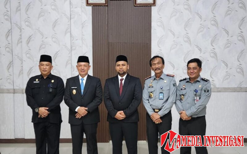 Wakil Bupati Tapanuli Tengah Lantik Ali Marwan HSB Menjadi Kepala Bagian Hukum dan Ortala Sekdakab Tapanuli Tengah