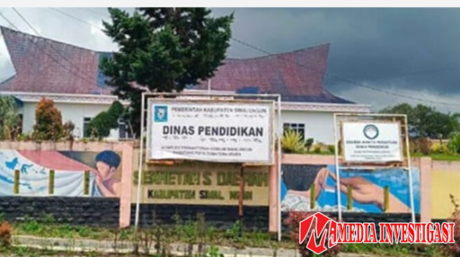 
					Gawat Mengaku Orang Dekat Bupati Anton, Diduga Paksa Korwil Dan Kepsek Beli Baju Olahraga Siswa SDN Dan SMP Seharga Rp 200 Ribu