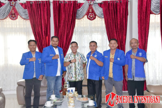 
					Bupati Tapanuli Tengah Ajak DPC GAMKI Tapteng Bersinergi Membangun Tapteng