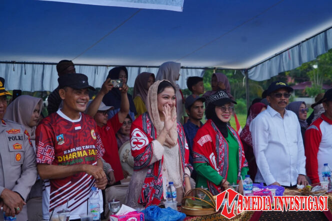 
					Meskipun Terlambat, Bupati dan DPRD Anggarkan Dana untuk Pawai Budaya Nagari Sungai Duo