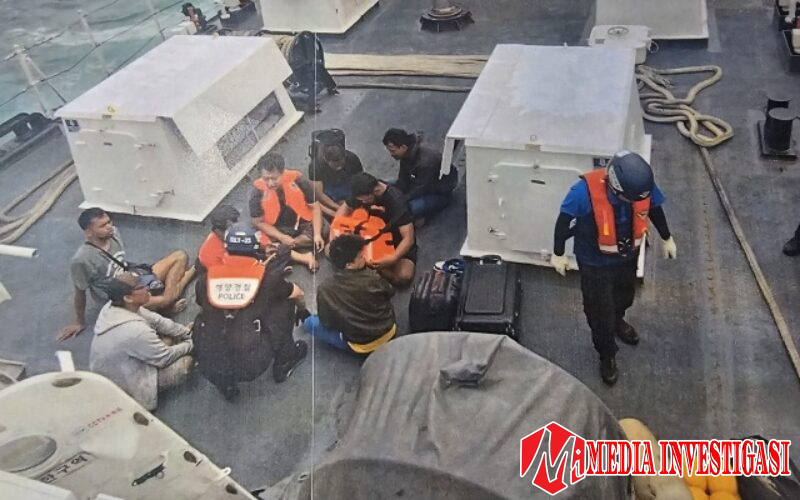 Bakamla RI bersama Korea Coast Guard Selamatkan 8 ABK WNI dari TPPO di Korsel