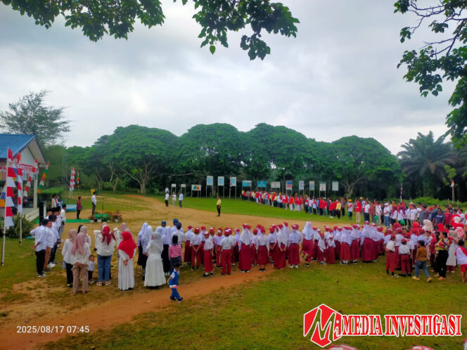 
					Jiwa Nasionalisme Menggelora, PT Andalas Wahana Berjaya Gelar Upacara HUT RI ke-80