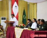 Penuh Haru, Bupati John Kenedy Azis Beri Tali Asih untuk Veteran pada HUT RI ke-80