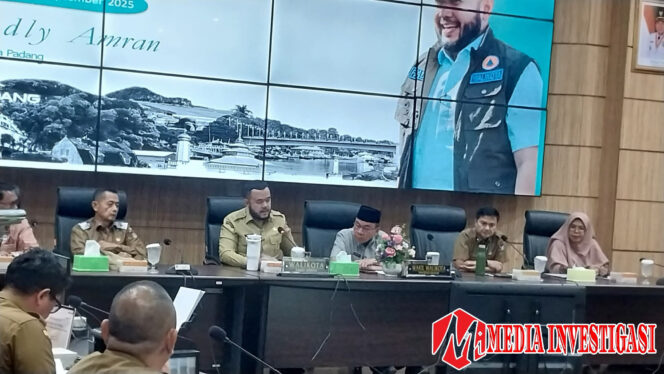 
					Target Ambisius Kota Padang, Menurunkan Angka Kemiskinan hingga Graduasi Masyarakat