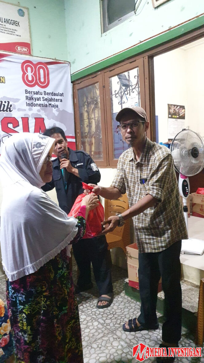 
					Sambut HUT ke-18, PPWI DKI Jakarta Gelar Bakti Sosial Bagikan Sembako untuk Lansia di Pisangan Baru