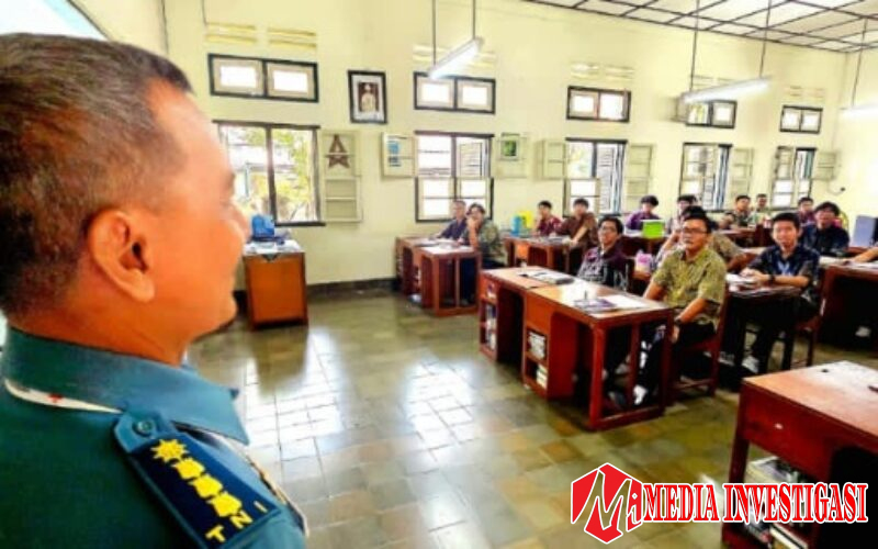 Kolonel Ignatius Pundjung Beri Motivasi Seminaris di Mertoyudan