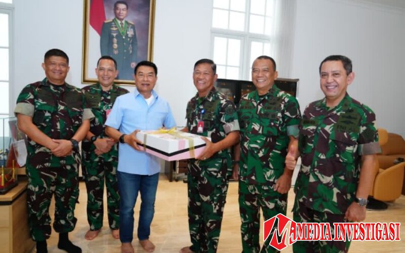 Mabes TNI Pererat Silaturahmi dengan Sesepuh Jenderal TNI (Purn) Dr. Moeldoko
