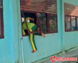 Terlihat ada murid masuk kelas lewat jendela, ini penjelasan Kepsek SMP muhammadiyah 03 triyoso