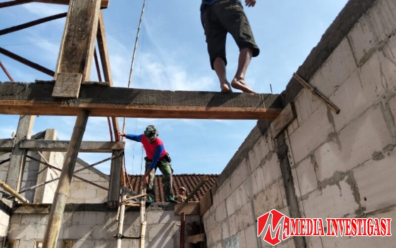 Wujud Nyata Kemanunggalan TNI Rakyat di Desa Candi