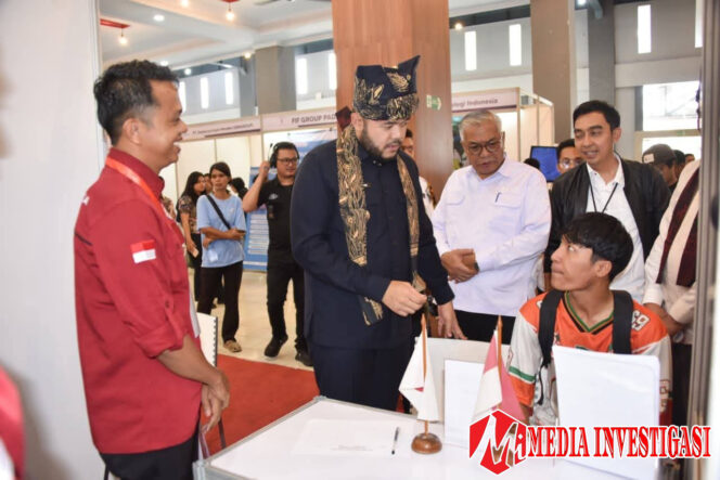 
					Fadly Amran Ajak Generasi Muda Tidak Malas Cari Pekerjaan