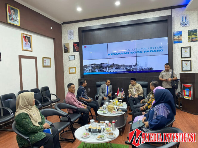 
					Terima Kunjungan Konjen Malaysia Medan, Pemko Padang Siap Jalin Kerja Sama